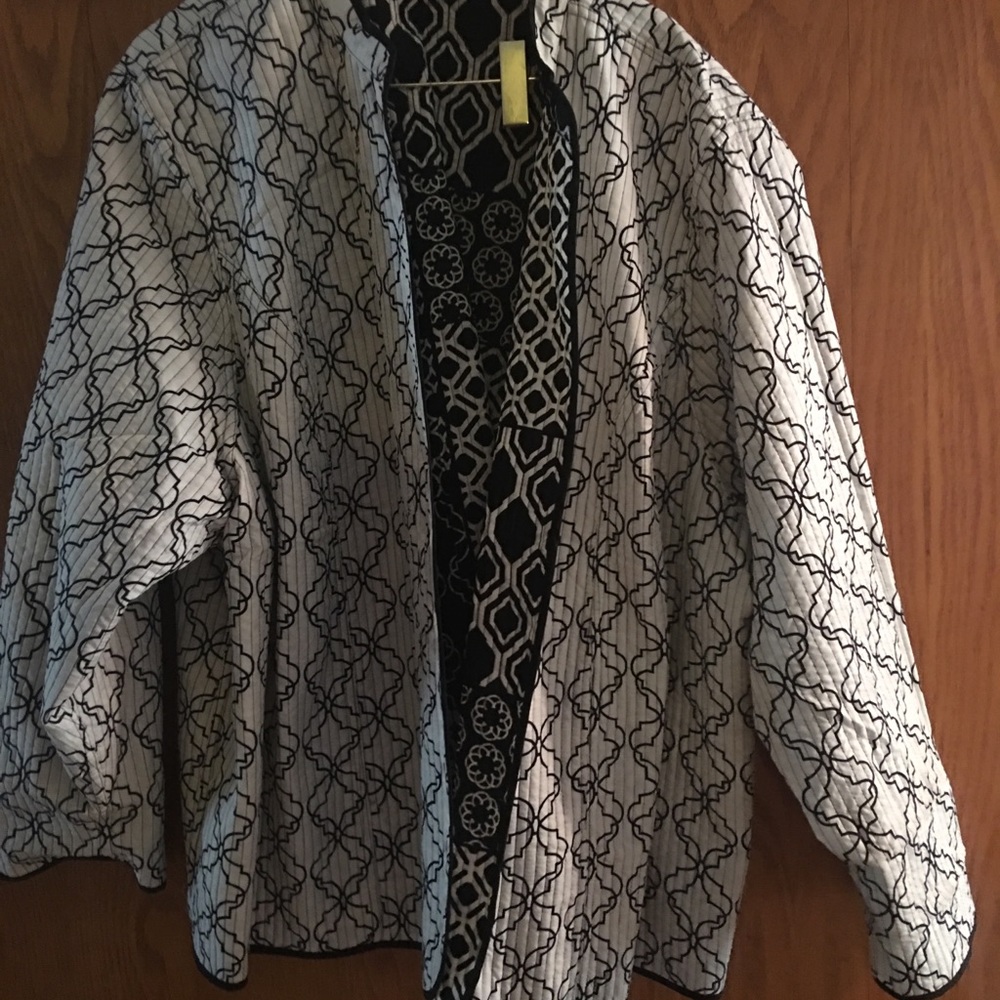 Black & White Reversible Jacket 26/28